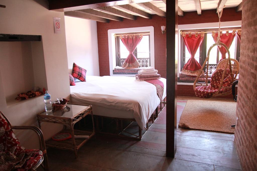 The Life Story Guest House Lalitpur Exteriör bild